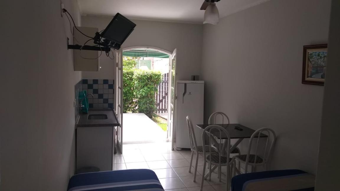 Kitnets & Flats Villa Ubatuba Bagian luar foto